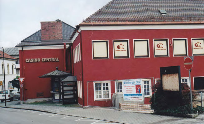 Umbau Hauptzugang des Casino Central in Simbach / Mühlberger Bau GmbH in Prienbach am Inn und Simbach am Inn- Meisterbetrieb