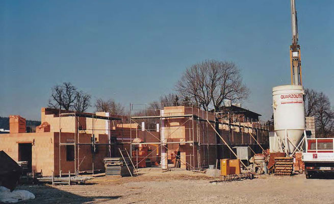 Bau des neuen Betriebsgebäudes in Simbach am Inn / Mühlberger Bau GmbH in Prienbach am Inn und Simbach am Inn- Meisterbetrieb